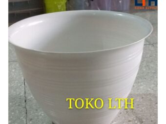 1-1004-1.jpg POT TAWON MADU 40 PUTIH / POT BUNGA / POT TANAMAN PUTIH PLASTIK