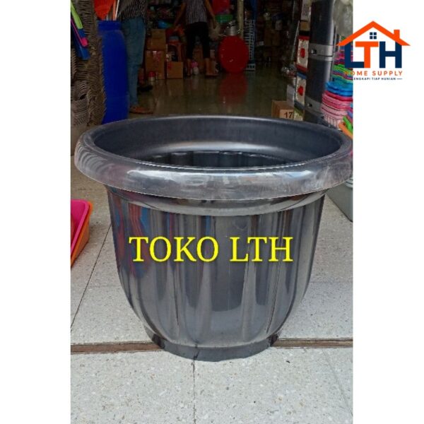 Pot  Ebony 60cm - Hitam
