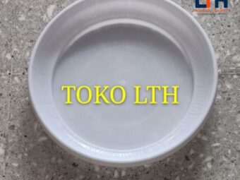 1-1029-1.jpg TATAKAN POT BUNGA 22 CM PUTIH / ALAS POT TANAMAN 22 CM PLASTIK