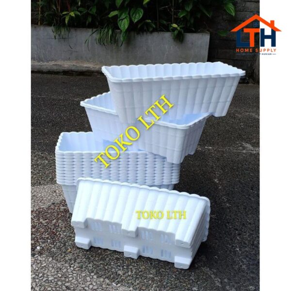 1-1090-1.jpg POT BUNGA 35 PERSEGI PANJANG KECIL PLASTIK SANTORINI BAMBU / POT TANAMAN