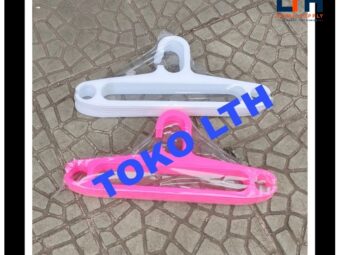 12 PCS GANTUNGAN BAJU PLASTIK HANGER PINK PUTIH CITRA JAYA PLASTIK