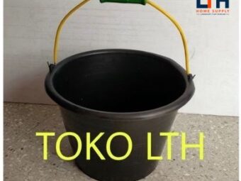 EMBER COR HITAM PLASTIK ANTI PECAH 18 EMBER TIMBA