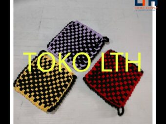 1-1288-1.jpg CEMPAL ANYAM DAPUR TATAKAN ANTI PANAS PELINDUNG TANGAN