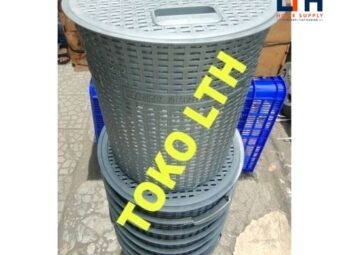 1-1354-1.jpg KERANJANG BAJU PAKAIAN KOTOR MOTIF ROTAN BULAT SILVER ABU LAUNDRY BASKET BAG WADAH KOTAK HAMPERS PARCEL