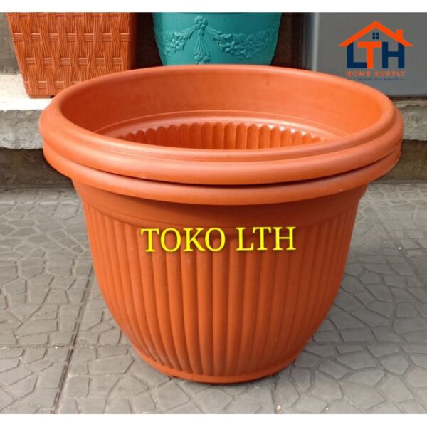 Pot Warna 818 45cm