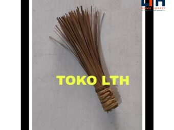 1-1559-1.jpg SAPU KUALI WAJAN KATEL WOK BRUSH KUAS PEMBERSIH KATEL KULIT BAMBU