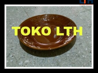 1-1572-1.jpg PIRING UKIR 8" KERAMIK / PIRING MAKAN COKLAT PORCELAIN PORSELEN