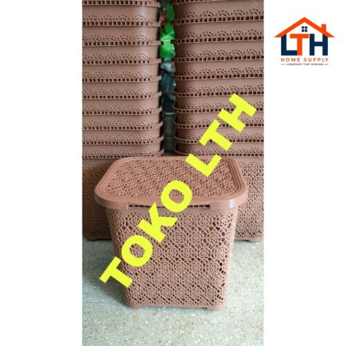 1-1854-1.jpg KERANJANG BAJU PAKAIAN KOTOR PLASTIK MOTIF ROTAN BUNGA LAUNDRY BAG HAMPER