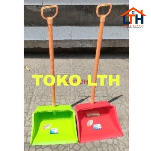 1-1855-1.jpg PENGKI SISIR GAGANG SERENA DUSTPAN 001 DP12 LION STAR DP 12 SEROKAN SAMPAH LS
