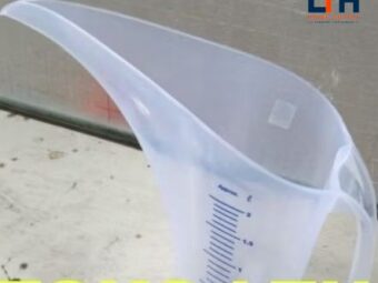 GELAS UKUR TAKAR 2 LTR 2000 ML LEHER MONCONG PANJANG 1878 GREEN LEAF GELAS TAKAR OLI CORONG