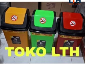 1-1968-1.jpg TEMPAT TONG SAMPAH WARNA 25 LITER TUTUP GOYANG MPW PLASTIK 25L