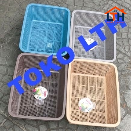 1-228-1.jpg KERANJANG SERBA GUNA (Size S)- BASKET SQUARE (S)-LION STAR BW-26