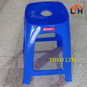 1-25-1.jpg KURSI PLASTIK G6 / BANGKU BASO BAKSO BUNDAR LION STAR G-6