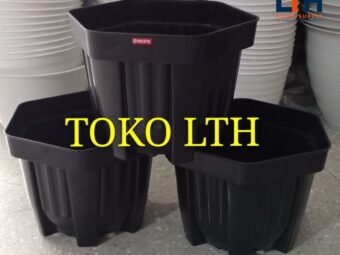1-437-1.jpg POT SEGI ENAM HITAM 25 CM PLASTIK / POT BUNGA / POT TANAMAN PLASTIK