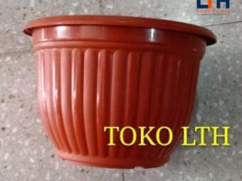 1-618-1.jpg POT PLASTIK 25 CM COKLAT 806 / POT TANAMAN / POT BUNGA