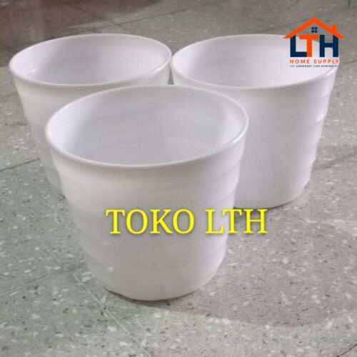 1-633-1.jpg POT BUNGA MADO 32 PUTIH / POT TANAMAN PLASTIK