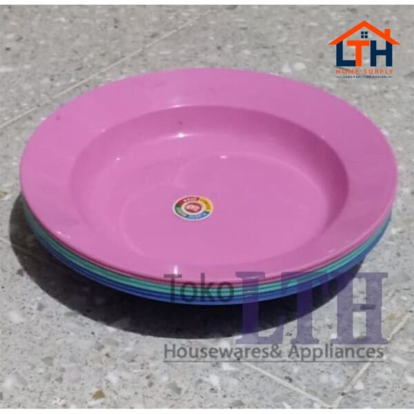 1-656-1.jpg PIRING PLASTIK WARNA 8" (per6 pcs) KOMET STAR
