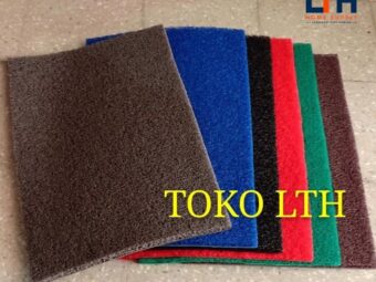 KESET KARPET PVC MIE BIHUN POLOS WARNA 60x40 CM