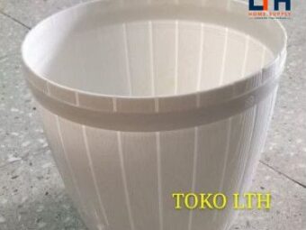 1-719-1.jpg POT PLASTIK GENTONG 22 PUTIH / POT TANAMAN / POT BUNGA