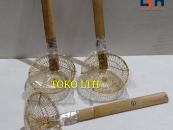 1-805-1.jpg SARINGAN MIE AYAM 6" / SEROK MIE KUNINGAN 6"