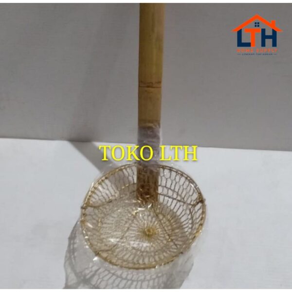 1-806-1.jpg SARINGAN MIE AYAM 5" / SEROK MIE KUNINGAN 5"