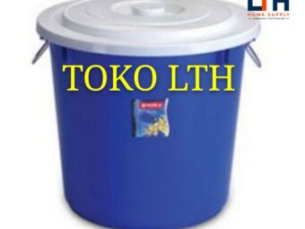 1-881-1.jpg EMBER TUTUP 60 LITER LION STAR PLASTIK GAGANG KAWAT TONG AIR EMBER BESAR