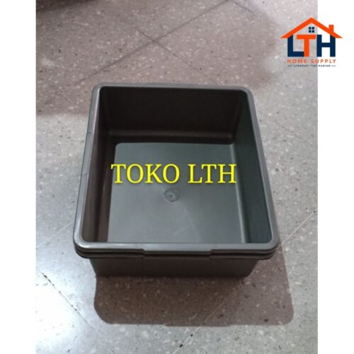 1-918-1.jpg BASKOM SEGI ABU PLASTIK / BAK ABU / BASKOM SERBAGUNA / KOTAK PASIR