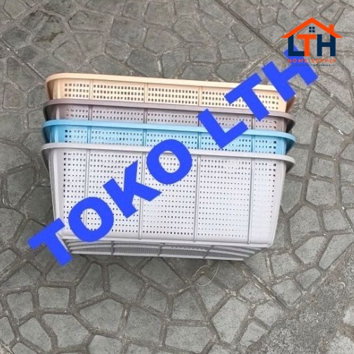 2-100-1.jpg KERANJANG SERBA GUNA (Size S)- BASKET SQUARE (S)-LION STAR BW-26
