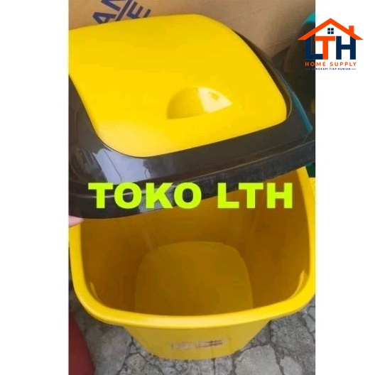 2-1081-1.jpg TEMPAT SAMPAH 60 LITER TUTUP SPARTA SEMAR TAIWAN TONG WADAH SAMPAH 60 LTR