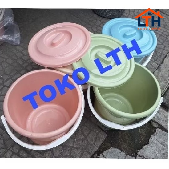 2-1355-1.jpg EMBER TUTUP 3 GALON PLASTIK 10 LITER BASKOM CUCI 3 GL TTP