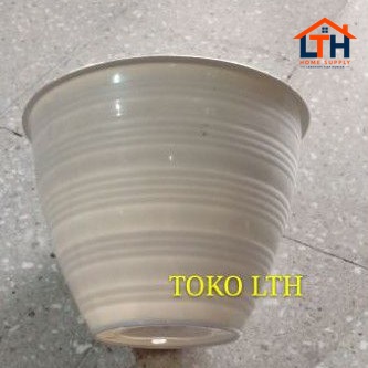 2-189-1.jpg Pot Tawon Madu 30 Putih