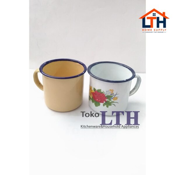 2-33-1.jpg PER 6 PCS CANGKIR KOPI SENG 7 CM POLOS ENAMEL PANCI KALENG GELAS JADUL RRT 7CM