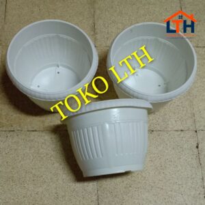 2-557-1.jpg POT BUNGA PUTIH 25 PLASTIK / POT TANAMAN