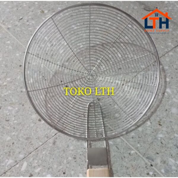 2-564-1.jpg SEROK LABA LABA STAINLESS 23 cm / SARINGAN GORENGAN