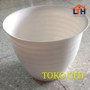 2-604-1.jpg POT TAWON MADU 25 PUTIH / POT BUNGA / POT TANAMAN PUTIH PLASTIK