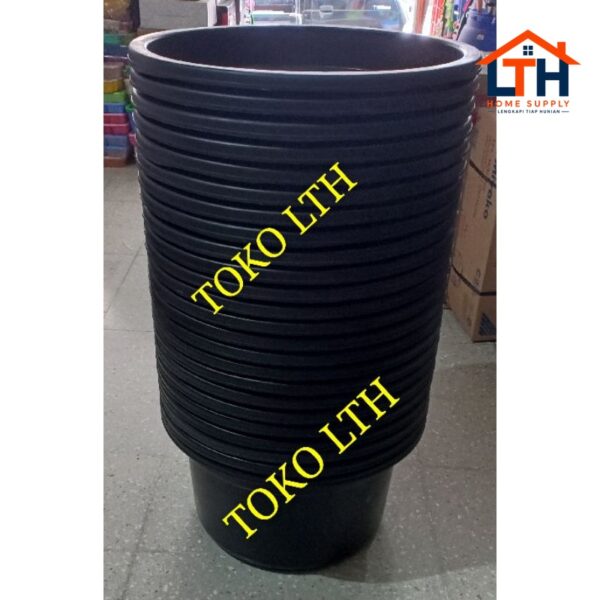 2-644-1.jpg BASKOM TINGGI 45 / JOLANG BAK HITAM PLASTIK / EMBER TINGGI