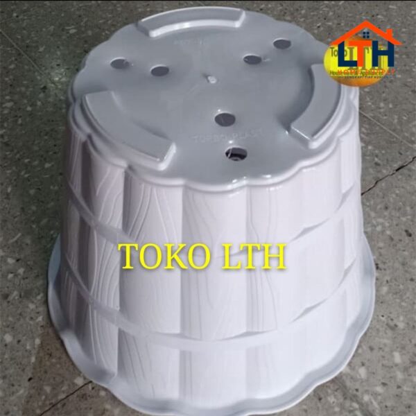 POT BAMBU 30 PUTIH / POT BUNGA / POT TANAMAN / POT PUTIH PLASTIK