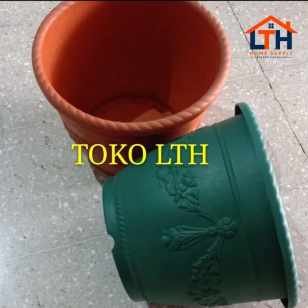 2-700-1.jpg POT PLASTIK GLORY 25 WARNA / POT BUNGA / POT TANAMAN