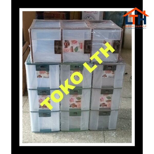 2-72-1.jpg Laci CD Susun 3 Pressa Container XL3 PR23 - Lion Star
