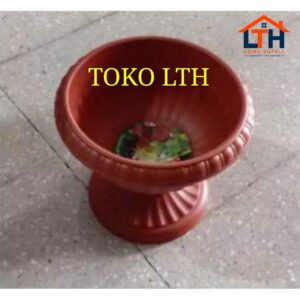 2-75-1.jpg Pot Bunga Piala Kaki Pendek Fp 16 Tiara Pot 110 FP16 - Lion Star