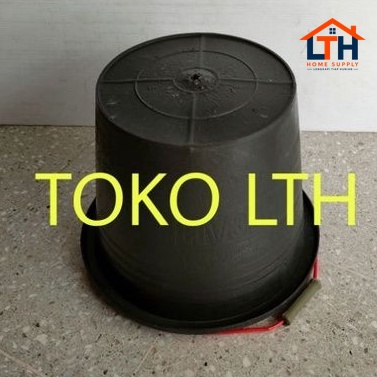 2-828-1.jpg EMBER COR TIMBA 20 HITAM KARET PLASTIK TEBAL ANTI PECAH