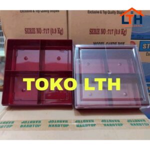 2-850-1.jpg TOPLES CANDY BOX 717 HARDTOP TOPLES KUE KERING SEGI KOTAK SEKAT 4 PERMEN KACANG