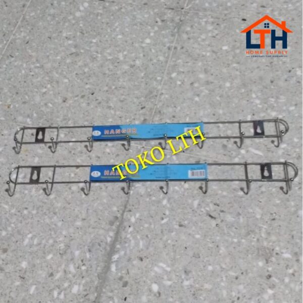 3-135-1.jpg KAPSTOK STAINLESS 8 KAIT / GANTUNGAN BAJU DINDING SERBAGUNA / HANGER / KAPSTOK