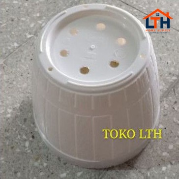 POT PLASTIK GENTONG 22 PUTIH / POT TANAMAN / POT BUNGA