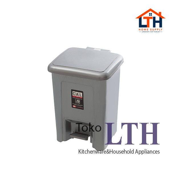 3-36-1.jpg TEMPAT SAMPAH INJAK SEGI/ KOTAK SAMPAH INJAK PERSEGI-CIELO 10 LITER SHINPO SIP710
