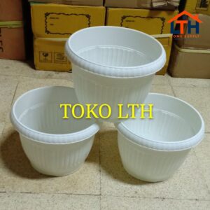3-364-1.jpg POT BUNGA PUTIH 25 PLASTIK / POT TANAMAN