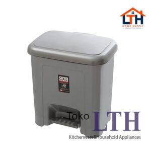 3-37-1.jpg TEMPAT SAMPAH INJAK SEGI 20 LITER-CORONA-SHINPO SIP720-KOTAK SAMPAH INJAK PERSEGI