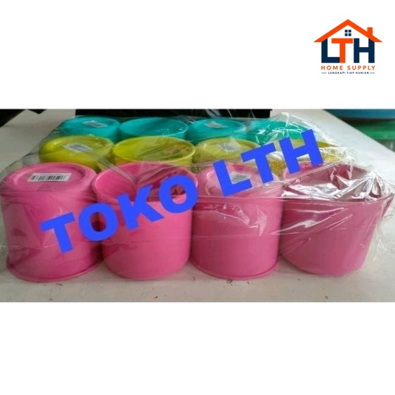 3-580-1.jpg 6 PCS CANGKIR GELAS PLASTIK KECIL MINI MUG CANGKIR KOPI