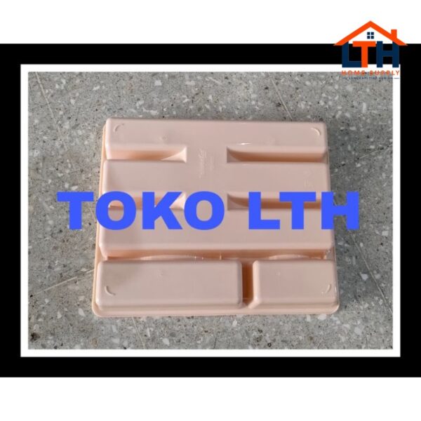 3-773-1.jpg TEMPAT SENDOK GARPU SEKAT 5 WADAH PEMBATAS LACI CUTLERY TRAY VIENA