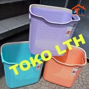 3-821-1.jpg CLEANLINE 1536 KERANJANG PAKAIAN JINJING LAUNDRY BASKET BOX TINGGI PLASTIK GREEN LEAF